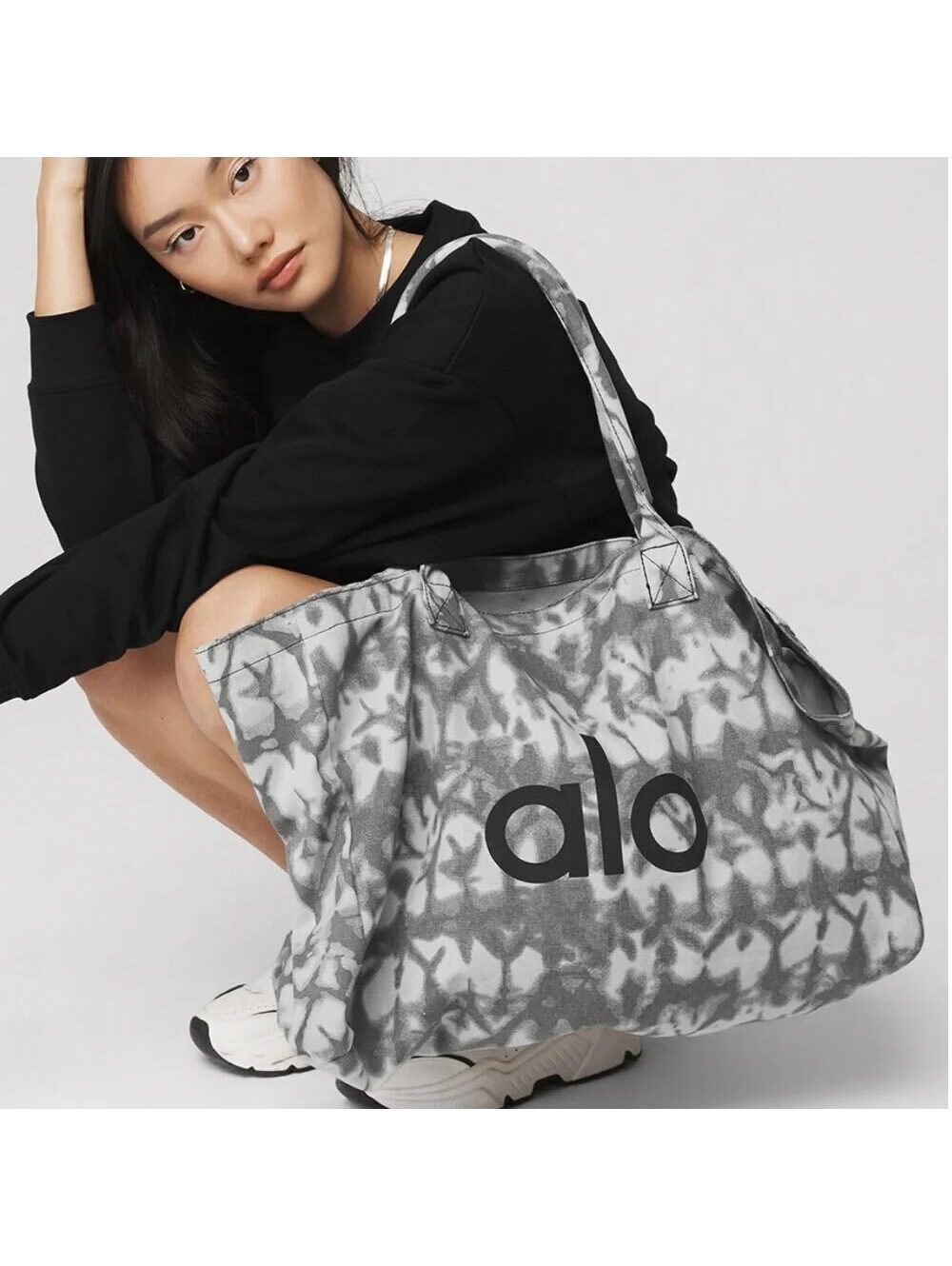 ALO Yoga Gray Tie-Dye Canvas Cotton Large Tote Bag For Travel & Gym Carry-On